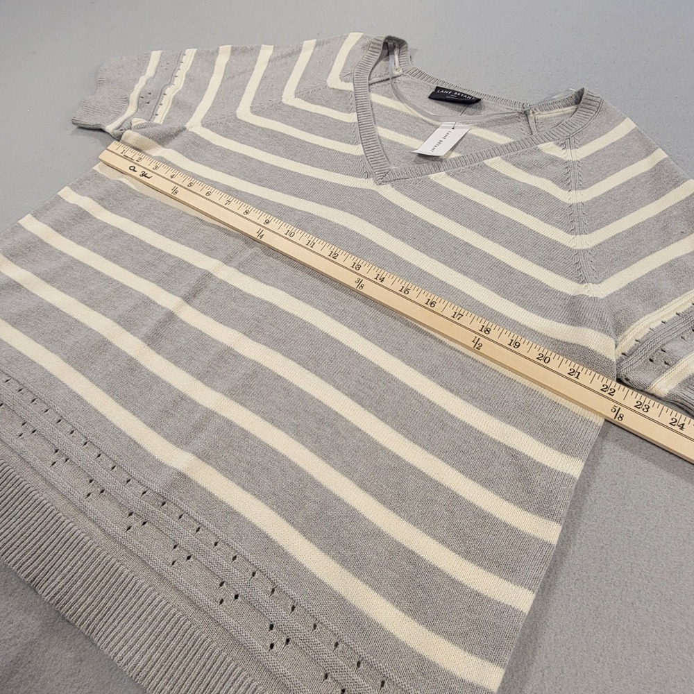 Lane Bryant Short Sleeve Sweater Top Striped Gray White Lightweight Size 18 20 - Picture 6 of 8